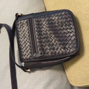 Navy blue leather crosshatch crossbody purse